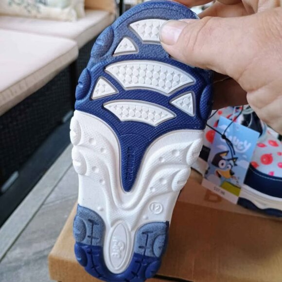 Bluey snow boots - Picture 8 of 8
